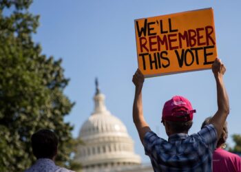 Health Insurers And 13M Enrollees Cheer Senate’s Extension Of Obamacare Credits