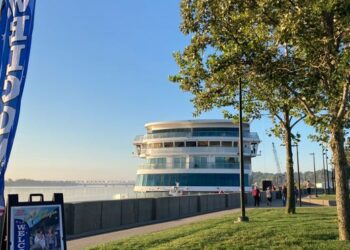 Viking Mississippi docks in Burlington, Iowa, for first time