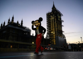 Travel abroad is too pricey, so don't look down on London tourists – join them – City A.M.