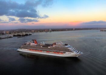 Carnival Cruise Line Kicks off 2023 With Times Square and Fleetwide Celebrations