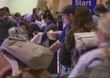 Wanna Get Away? Iowa travel agents say plan now, vacation later
