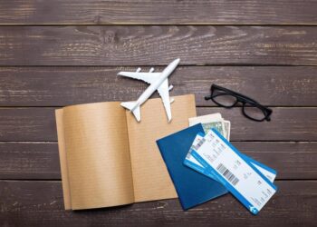What are the Benefits of Booking Flight Tickets in Advance?
