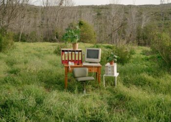 How to Set Up a Remote Office as a Filipino Digital Nomad and Why This is Important